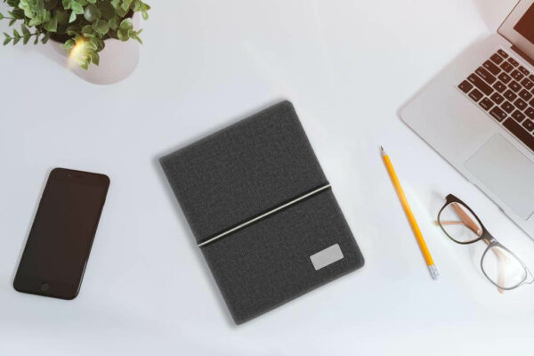 Notepad with powebank